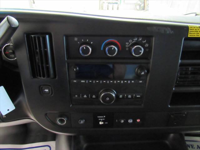 2015 Chevrolet Express Cutaway 3500