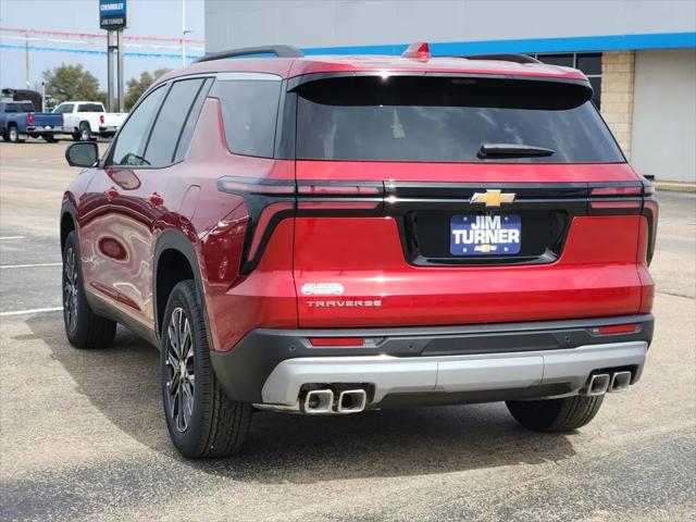 2026 Chevrolet Traverse FWD LT