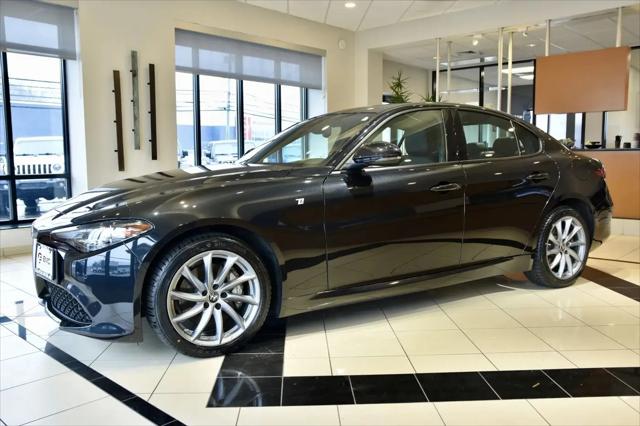 2022 Alfa Romeo Giulia Ti AWD
