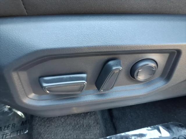 2026 Toyota Tundra SR5 CrewMax 5.5' Bed