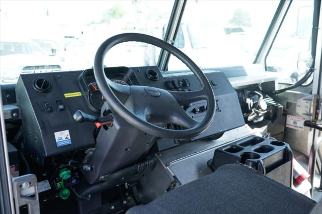 2020 Freightliner MT45G Walk-in Van