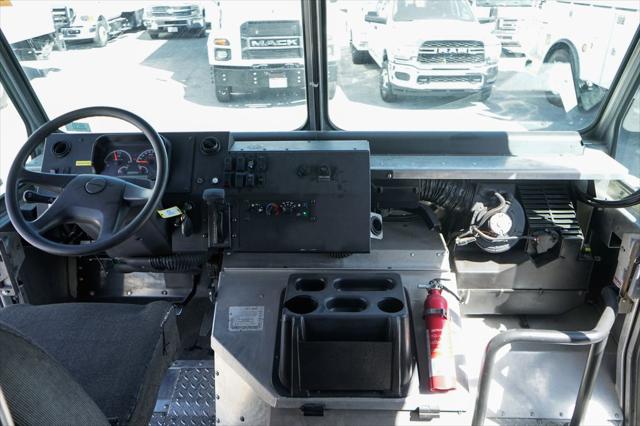 2020 Freightliner MT45G Walk-in Van