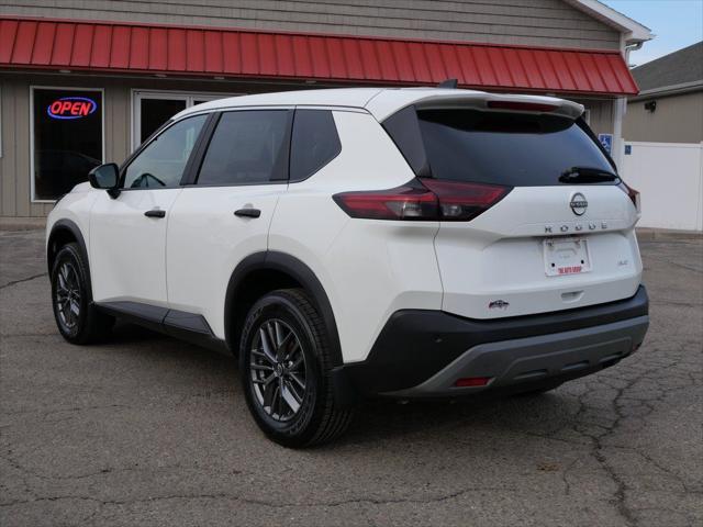 2023 Nissan Rogue S Intelligent AWD