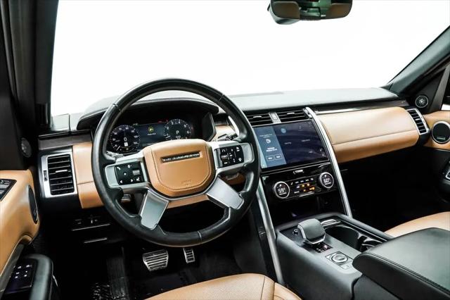2023 Land Rover Discovery P360 Metropolitan Edition
