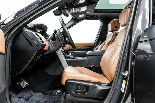2023 Land Rover Discovery P360 Metropolitan Edition