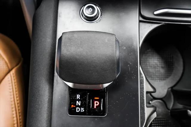 2023 Land Rover Discovery P360 Metropolitan Edition
