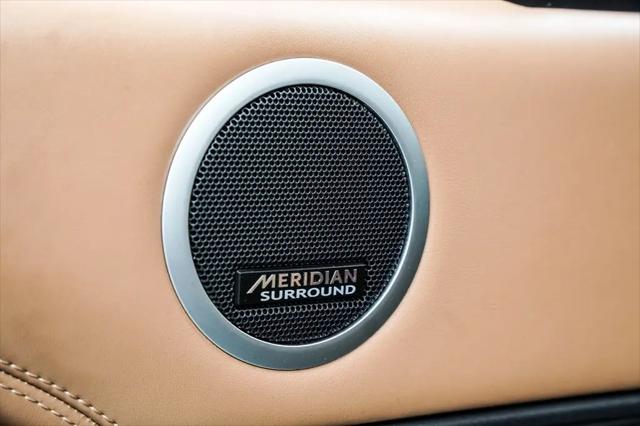 2023 Land Rover Discovery P360 Metropolitan Edition