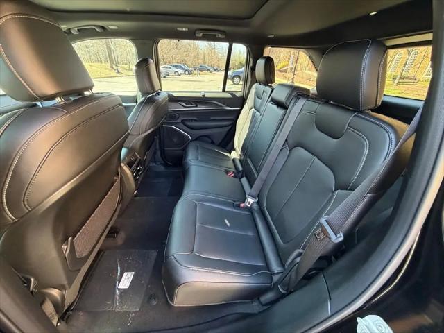 2025 Jeep Grand Cherokee Limited 4x4