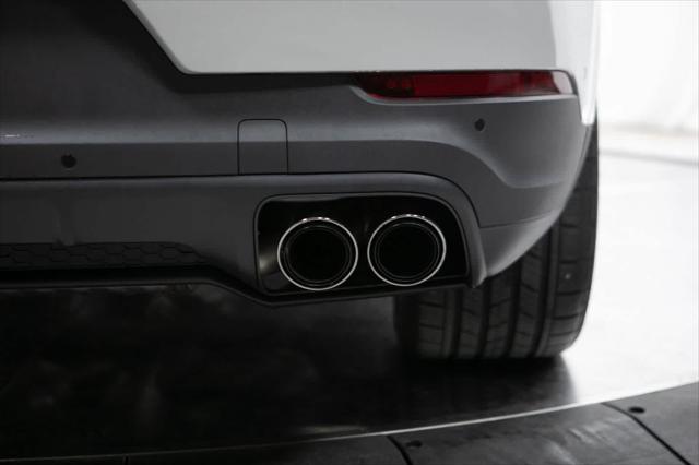 2026 Porsche Cayenne E-Hybrid S