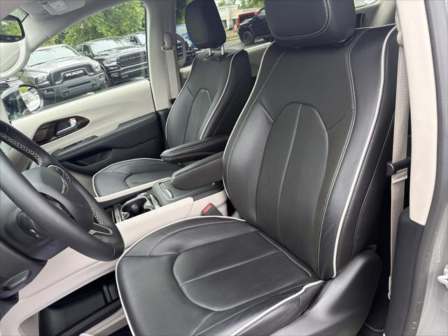 2024 Chrysler Pacifica Limited