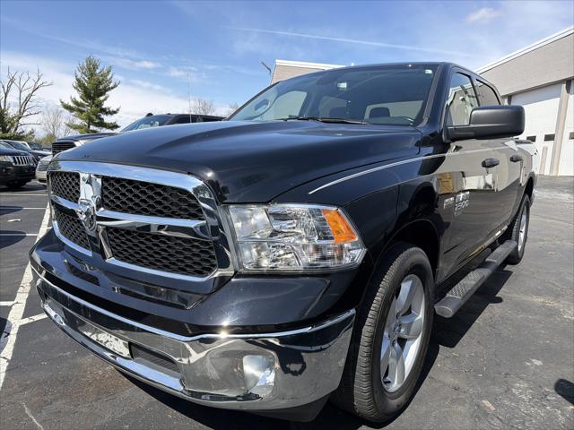 2024 RAM 1500 Classic Tradesman Crew Cab 4x4 57 Box