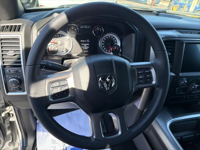 2024 Ram 1500 Classic Warlock Crew Cab 4x4 5'7" Box