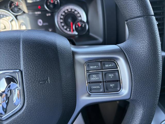 2024 Ram 1500 Classic Warlock Crew Cab 4x4 5'7" Box