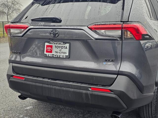 2025 Toyota RAV4 Hybrid XLE