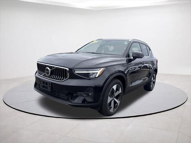 2025 Volvo XC40 B5 Plus Bright Theme for sale in Plainville, CT