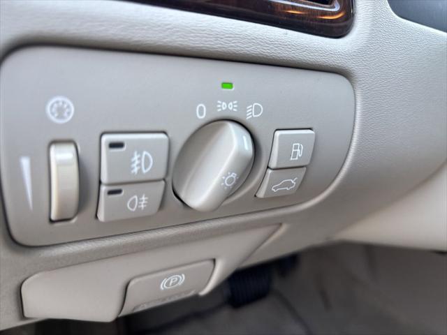 2012 Volvo XC70 T6 Platinum
