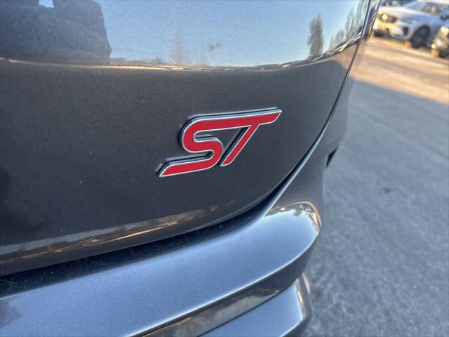 2019 Ford Edge ST