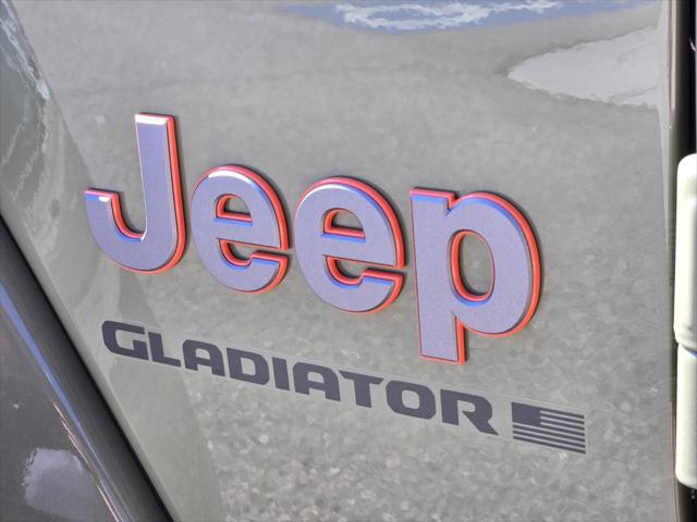 2026 Jeep Gladiator Sport