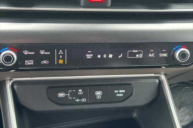 2026 Kia Carnival MPV LXS