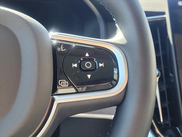 2026 Volvo XC90 Ultra Dark Theme, B6 AWD Gas (mild hybrid), Gasoline, 7 Seats