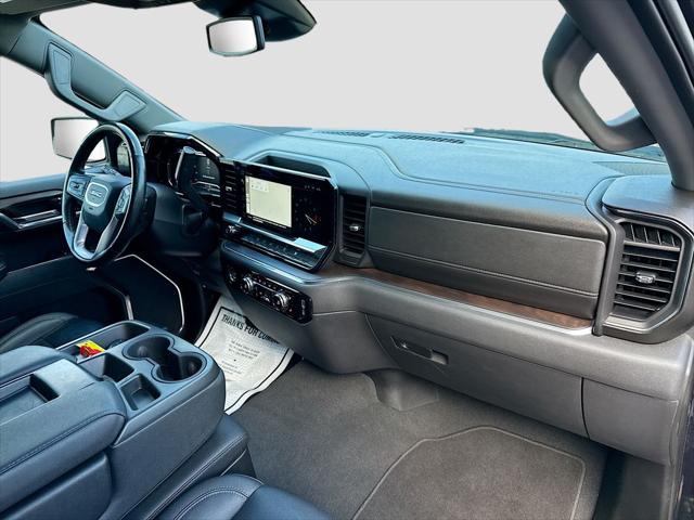 2024 GMC Sierra 1500 2WD Crew Cab Short Box SLT