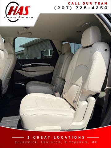 2022 Buick Enclave AWD Essence