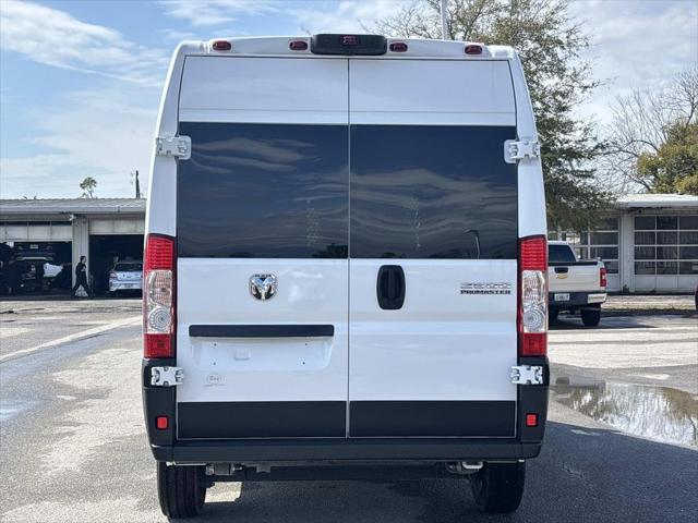 2025 Ram ProMaster 2500 Cargo Van Tradesman High Roof 136" WB w/Pass Seat