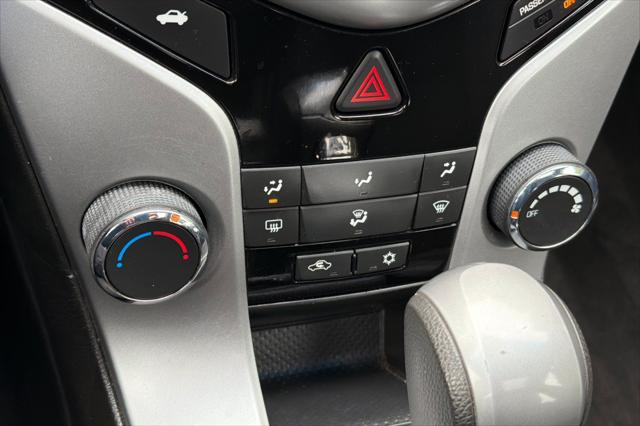 2016 Chevrolet Cruze Limited 1LT Auto