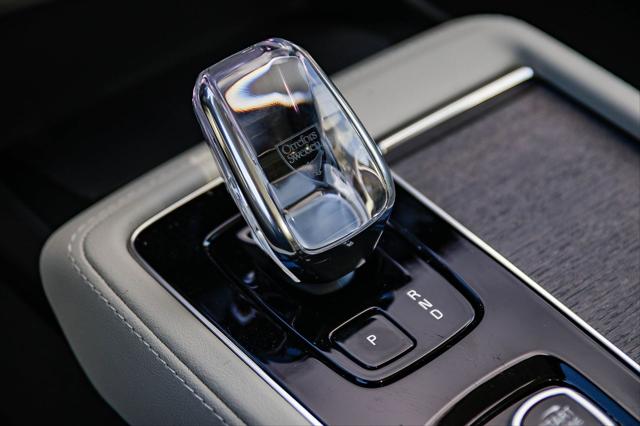 2026 Volvo XC90 Plug-In Hybrid Ultra, T8 AWD, Electric/Gasoline, Bright, 7 Seats