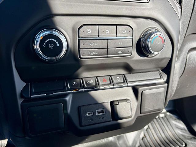 2022 GMC Sierra 1500 Limited 4WD Regular Cab Long Box Pro
