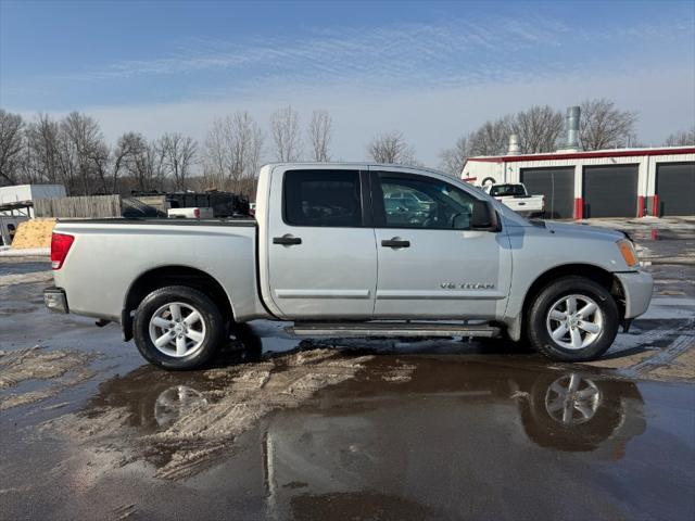 2015 Nissan Titan SV