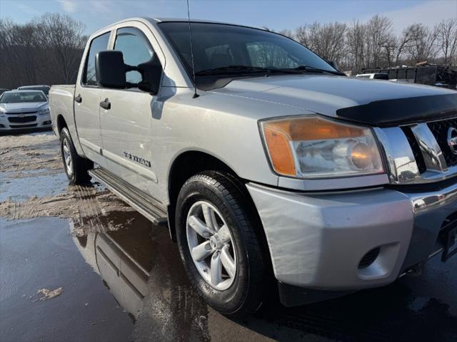 2015 Nissan Titan SV