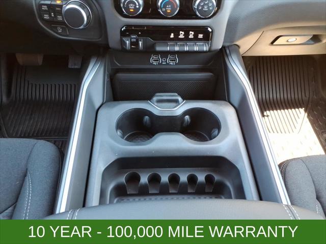 2026 Ram 1500 Big Horn Crew Cab 4x4 5'7" Box