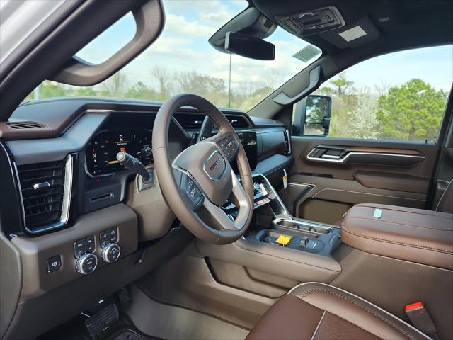 2026 GMC Sierra 2500HD Crew Cab, Standard Bed, Denali, 4WD