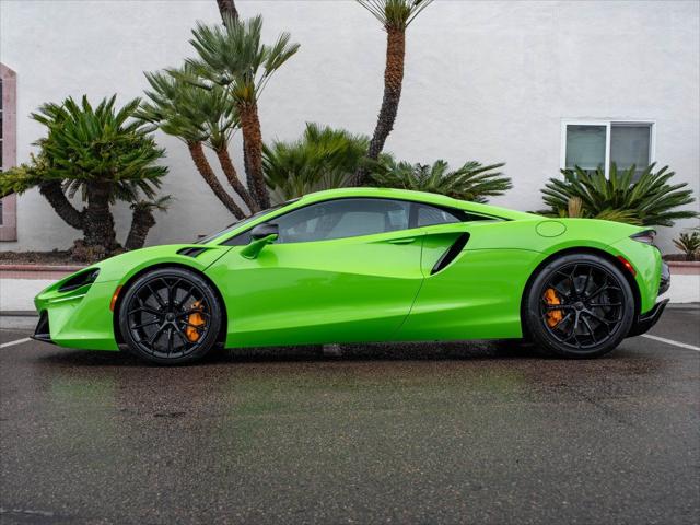 2026 McLaren Artura Unknown