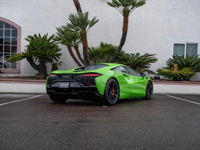 2026 McLaren Artura Unknown