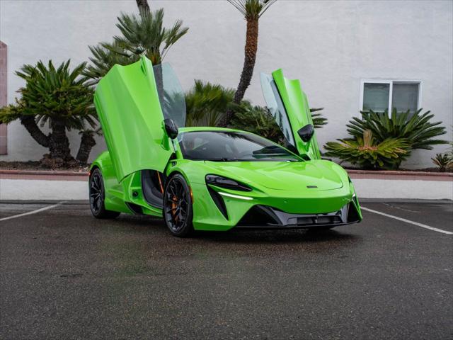 2026 McLaren Artura Unknown