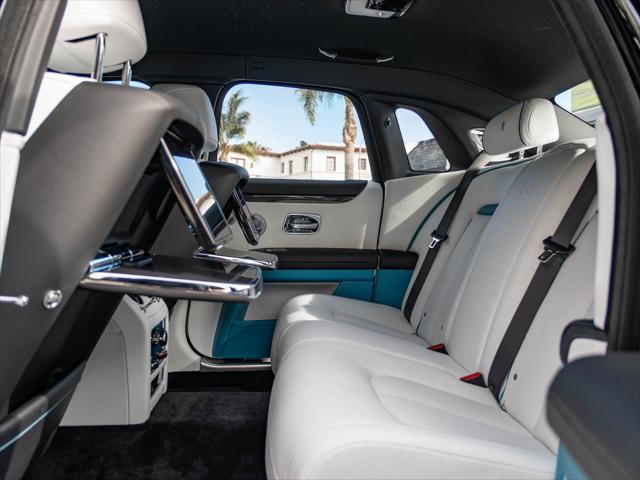 2026 Rolls-Royce Ghost Black Badge