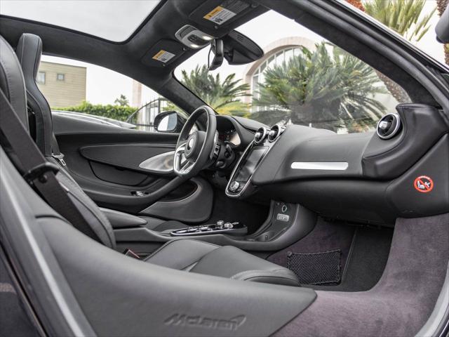 2023 McLaren GT Unknown