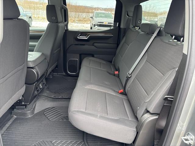 2026 Chevrolet Silverado 1500 4WD Crew Cab Short Bed RST
