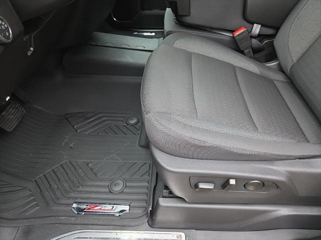 2026 Chevrolet Silverado 1500 4WD Crew Cab Short Bed RST