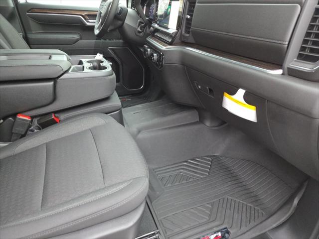 2026 Chevrolet Silverado 1500 4WD Crew Cab Short Bed RST