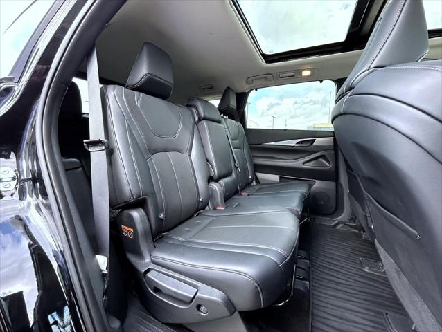 2023 INFINITI QX60 LUXE AWD