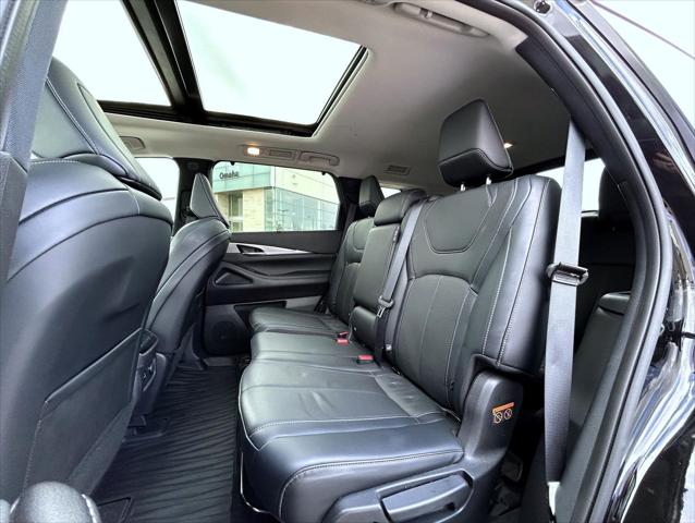 2023 INFINITI QX60 LUXE AWD