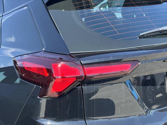 2027 Chevrolet Bolt LT FWD
