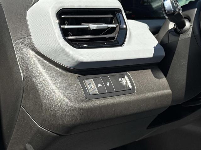 2027 Chevrolet Bolt LT FWD