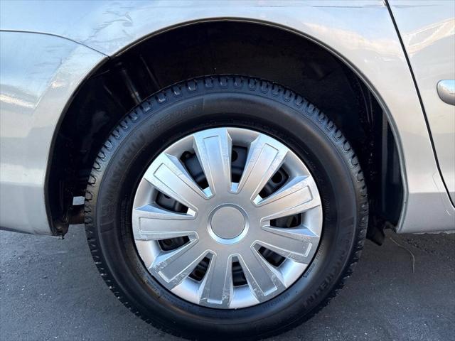 2008 Toyota Sienna CE 8 Passenger 4dr Mini Van