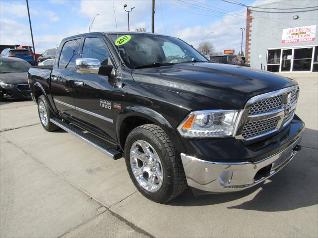 2017 Ram 1500 Laramie Crew Cab 4x4 5'7" Box for sale in Moundsville, WV