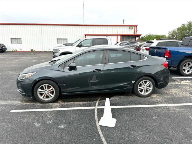 2017 Chevrolet Cruze LT Auto