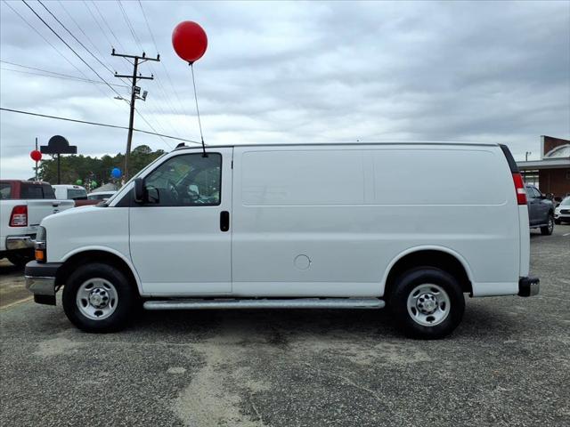 2024 Chevrolet Express Cargo Van RWD 2500 Regular Wheelbase WT